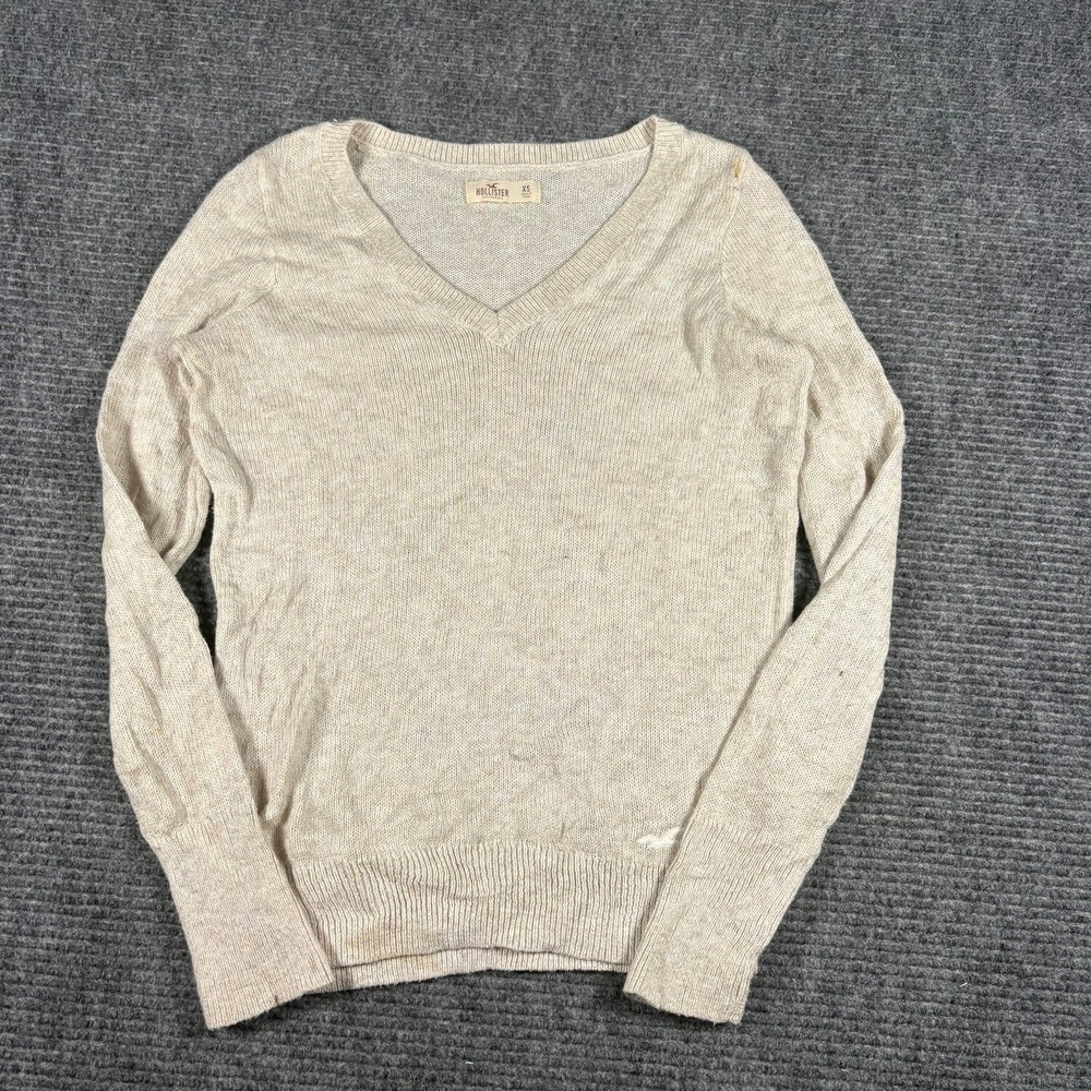Hollister V-Neck Sweater Womens XS Oatmeal Beige Good Embroidered Logo Knit